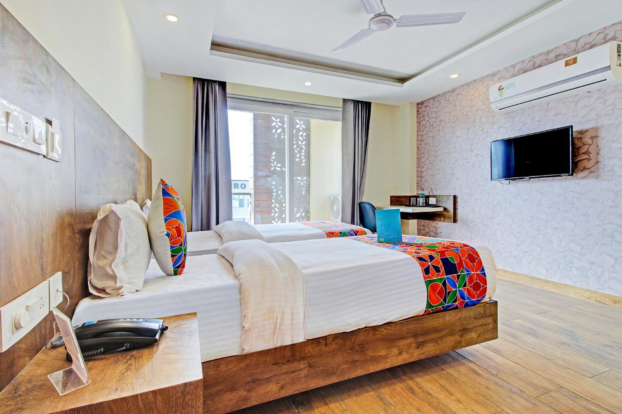 Fabhotel Soft Petals Gurgaon Dış mekan fotoğraf