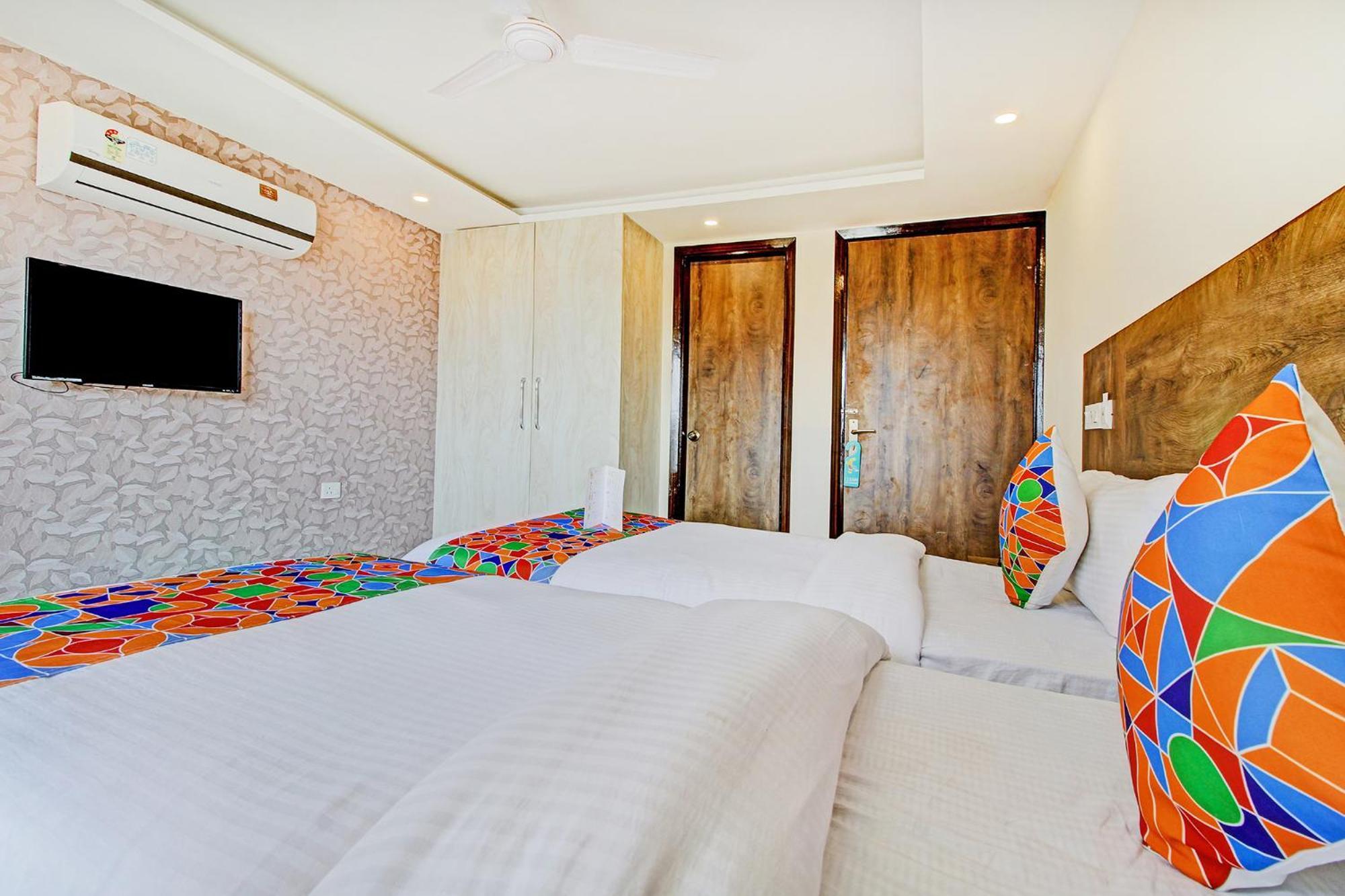 Fabhotel Soft Petals Gurgaon Dış mekan fotoğraf